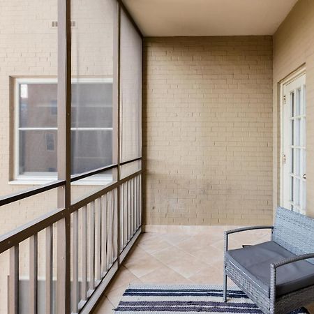 Rare 2 Bed 2 Bath Downtown Condo Near Aquarium Atlanta Bagian luar foto