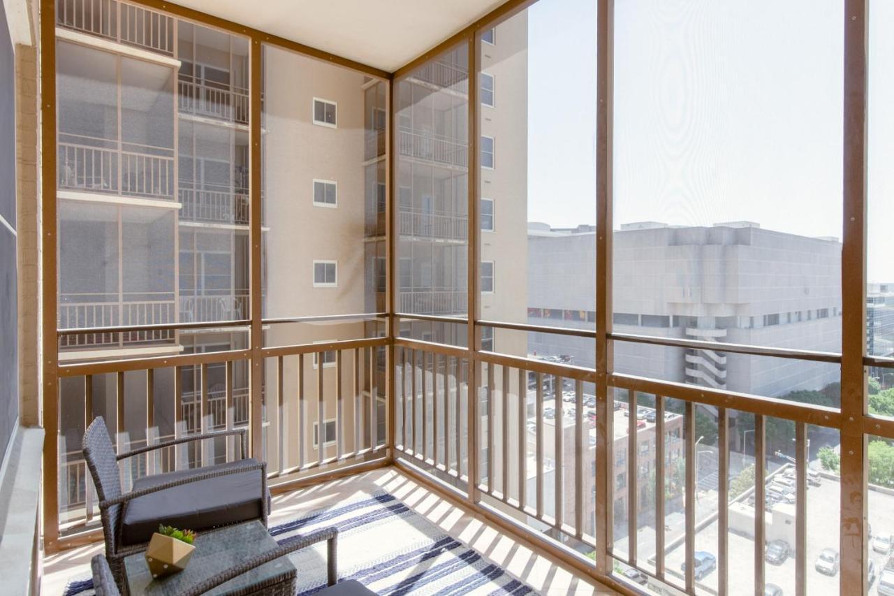 Rare 2 Bed 2 Bath Downtown Condo Near Aquarium Atlanta Bagian luar foto