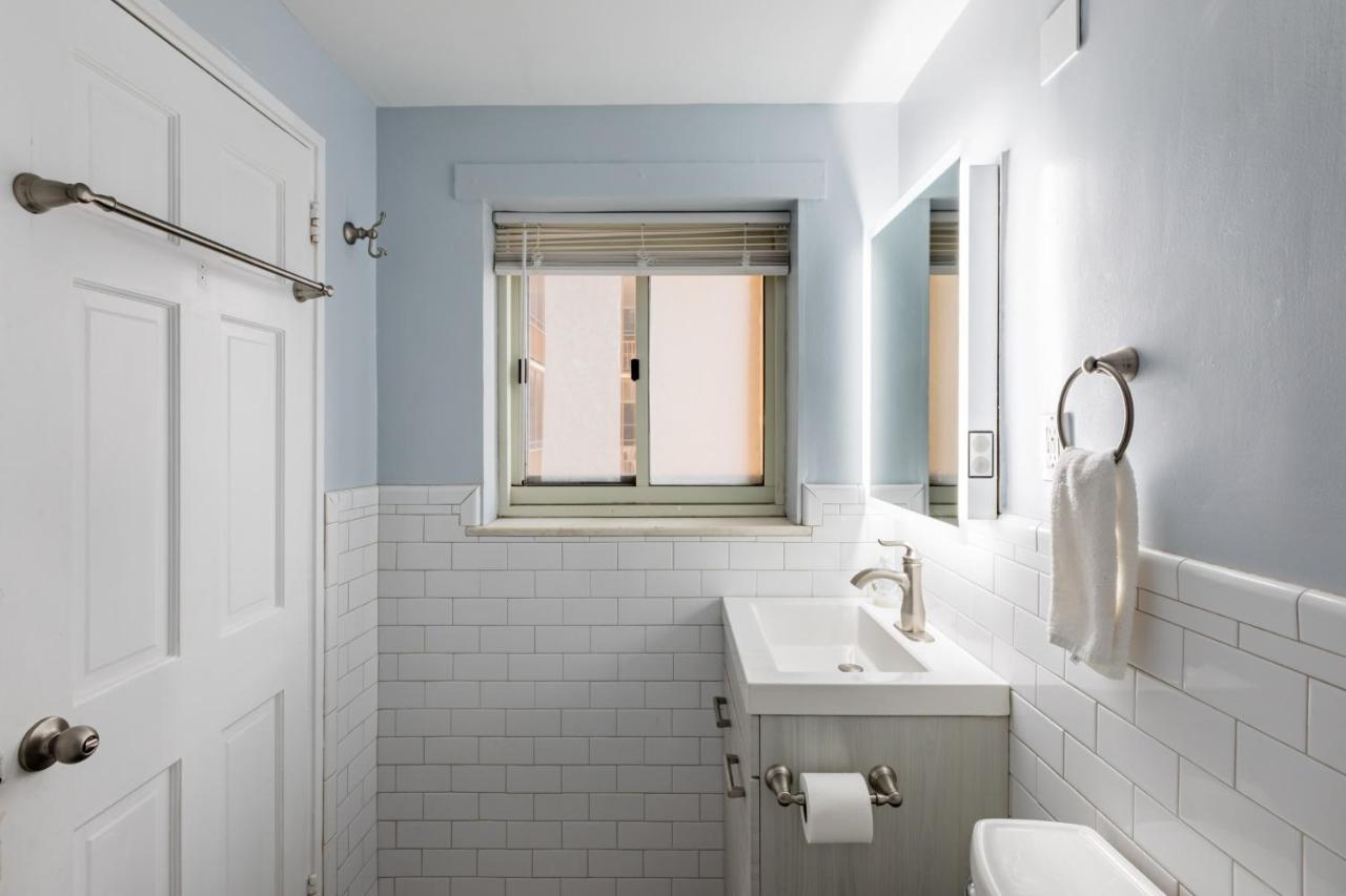 Rare 2 Bed 2 Bath Downtown Condo Near Aquarium Atlanta Bagian luar foto