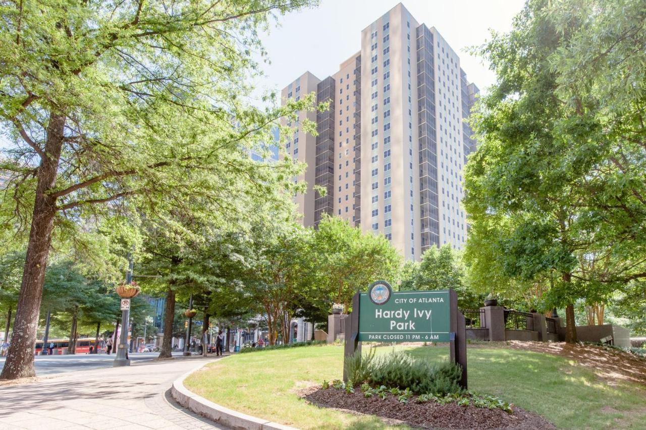 Rare 2 Bed 2 Bath Downtown Condo Near Aquarium Atlanta Bagian luar foto